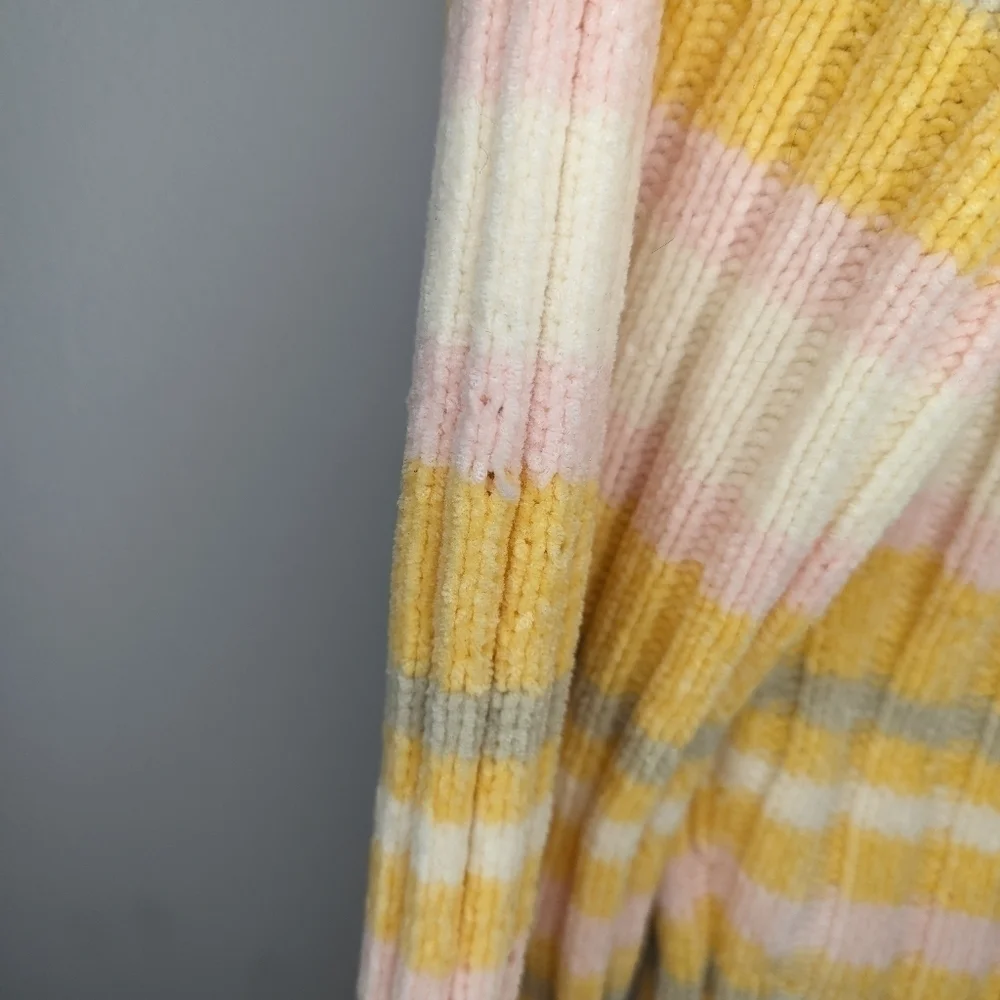 Y2K Classic Elements Striped Turtleneck Easter Sweater womans medium (10/12)